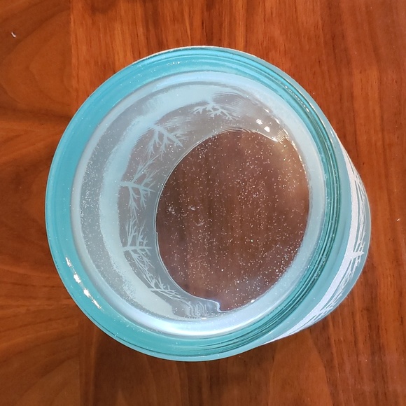 6" diameter frosted glass vase NEW - Picture 4 of 7